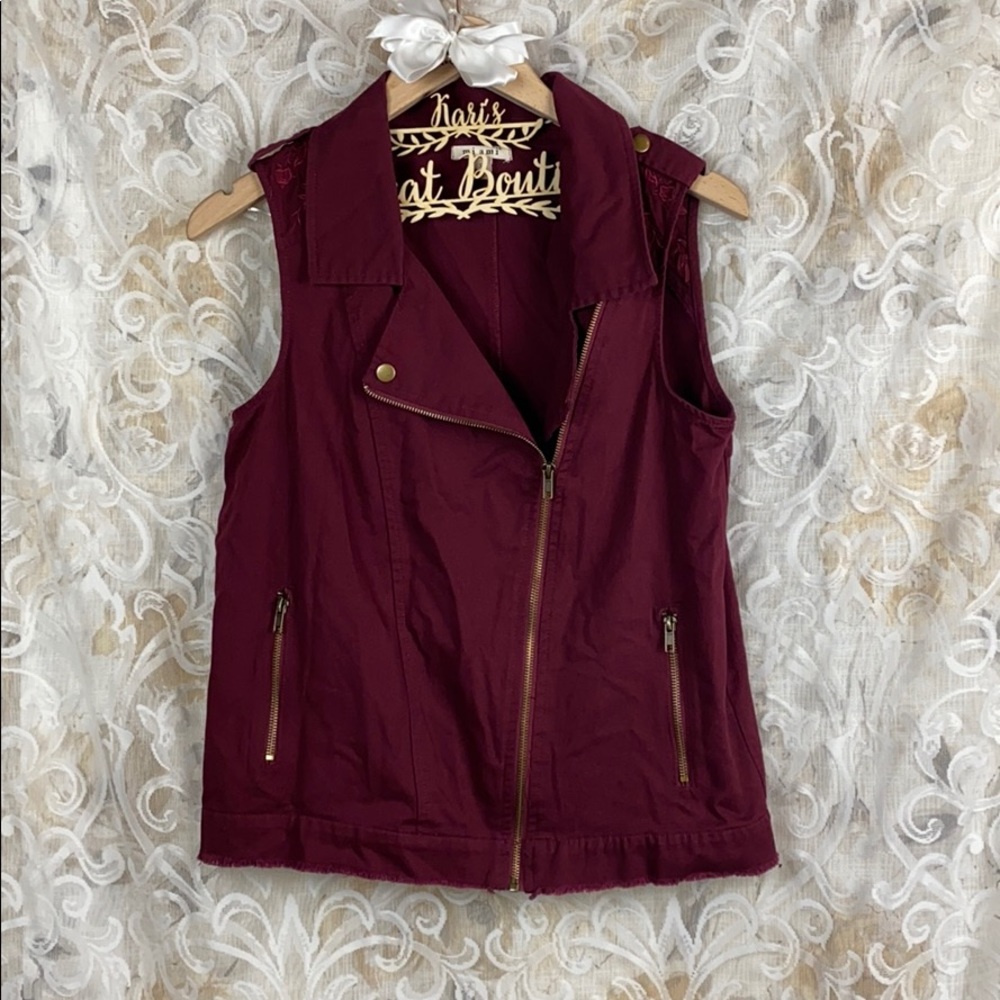 Francescas Miami wine red moto vest floral embroidered small asymmetrical zip